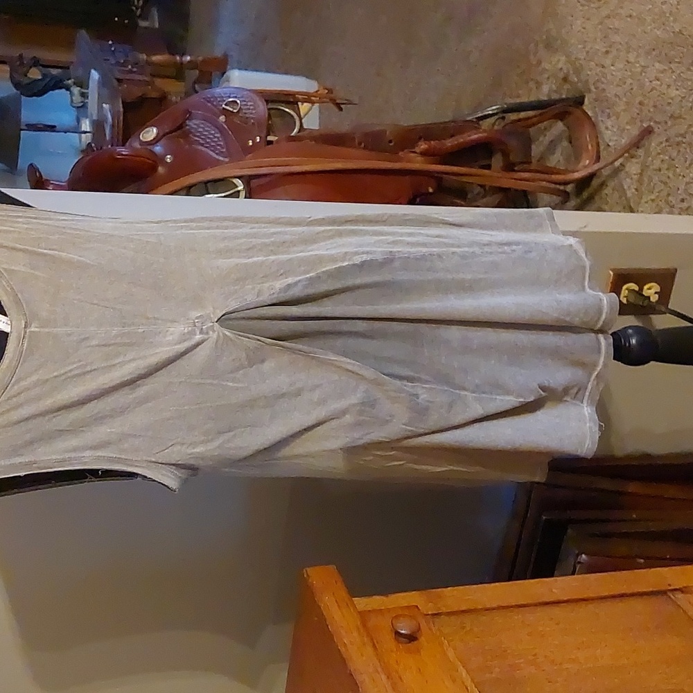 Sage tunic - Picture 2 of 2